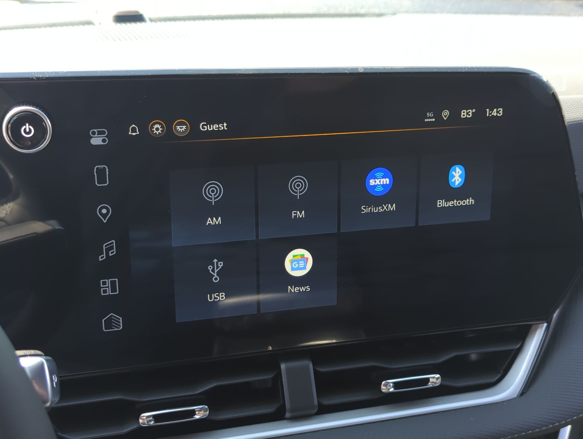 2026 Chevrolet Equinox LT photo 4