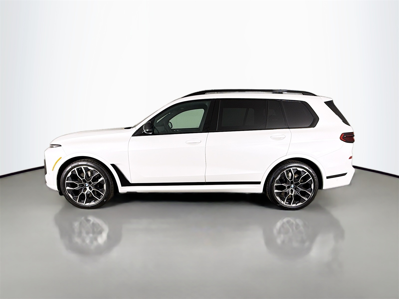 2026 Bmw X7 M60i photo 4