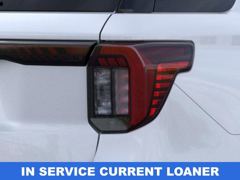 2025 Ford Explorer photo 17