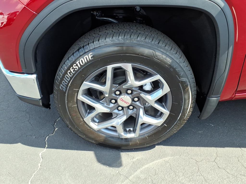 2025 Gmc Sierra 1500 SLT photo 4
