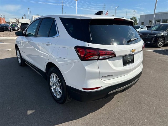 2022 Chevrolet Equinox LT photo 32