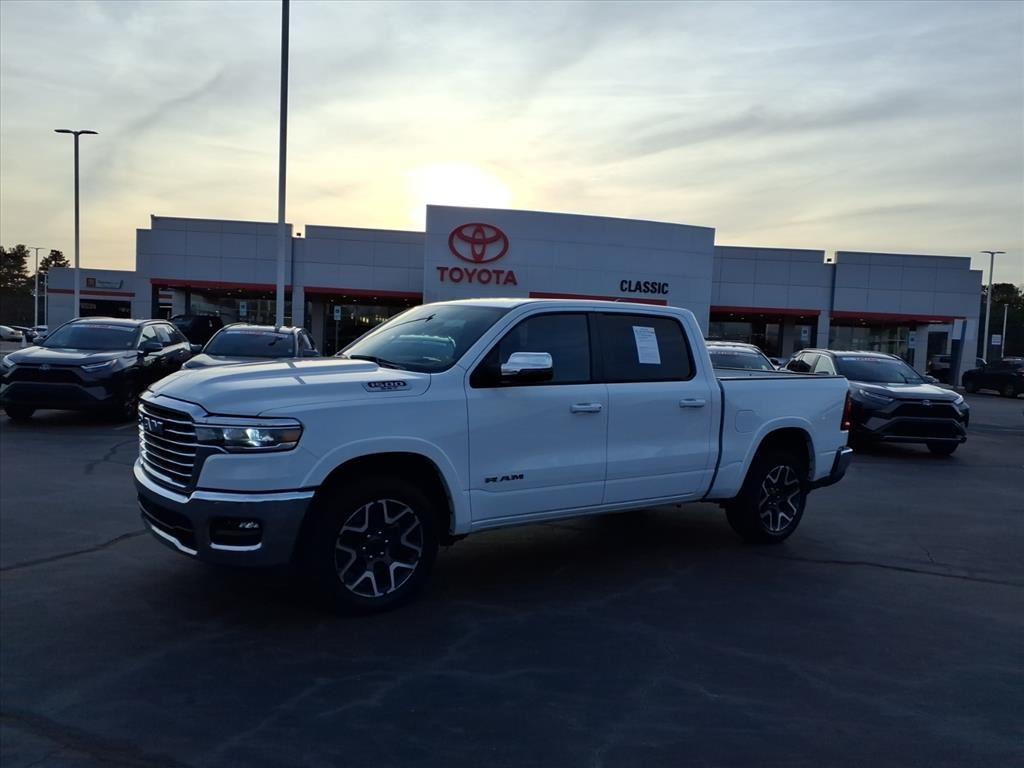 2025 RAM Ram 1500 Pickup Laramie's photo