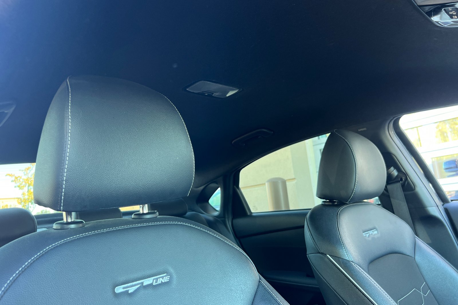 2023 Kia Forte GT-Line photo 12