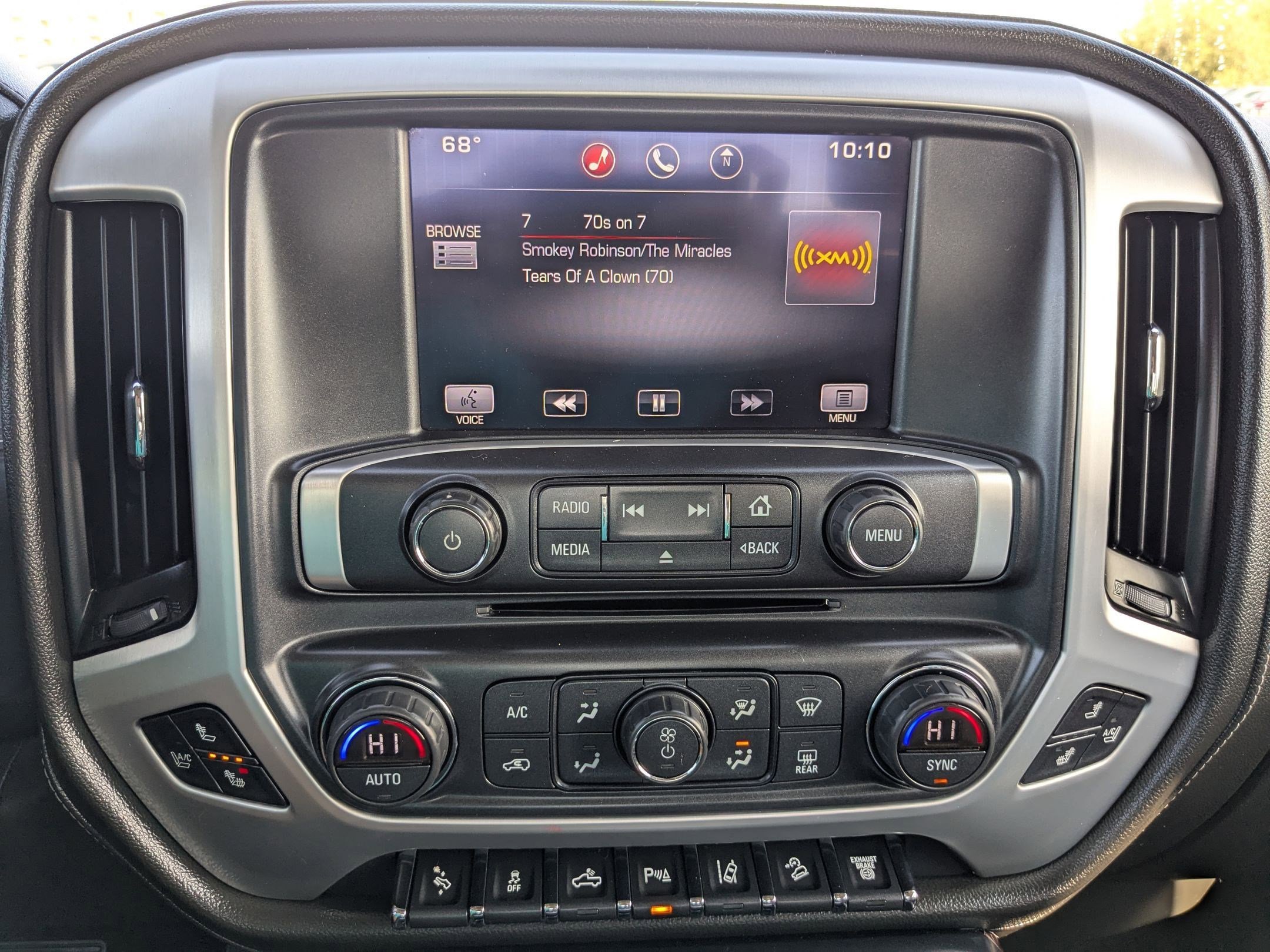 2015 Gmc Sierra SLT photo 16