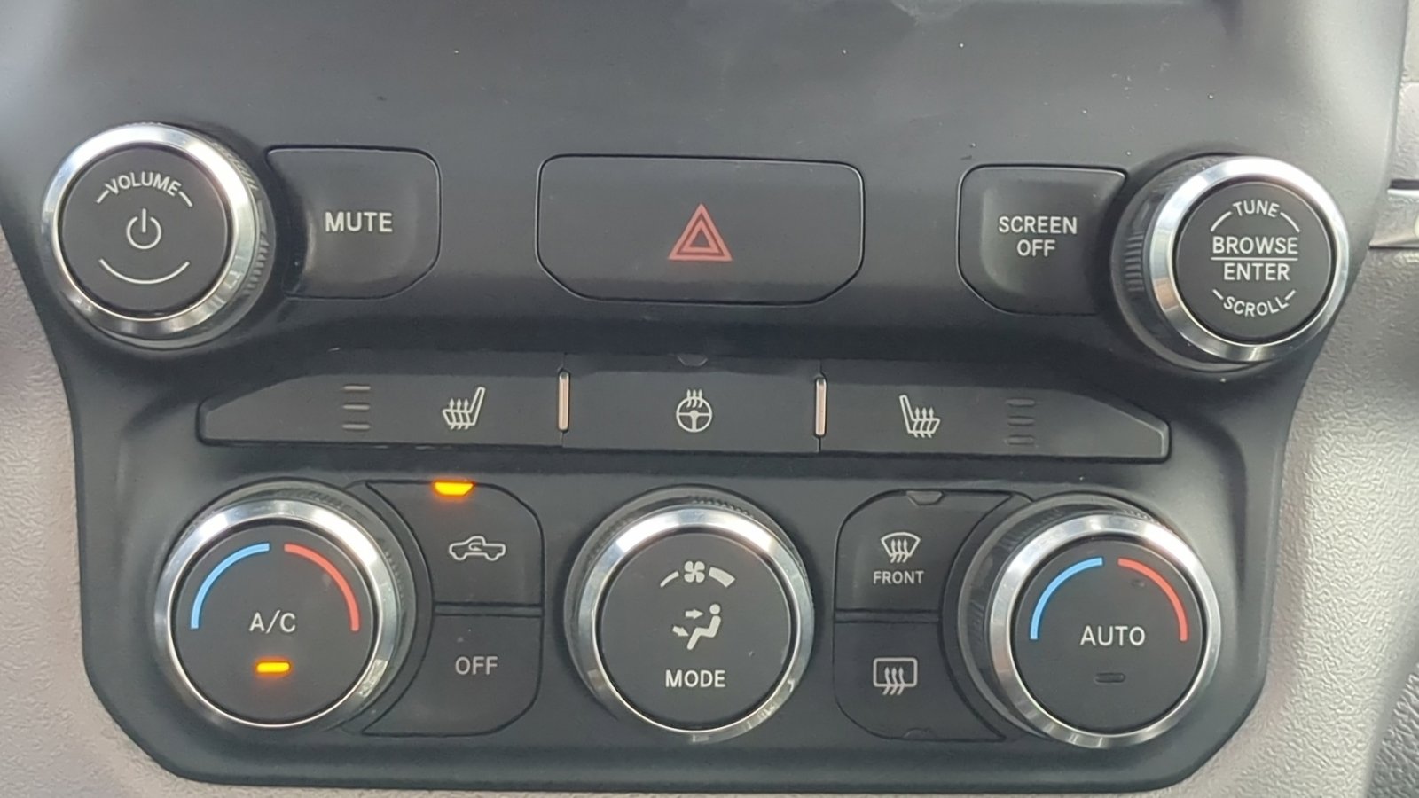 2022 Ram 1500 Big Horn photo 6
