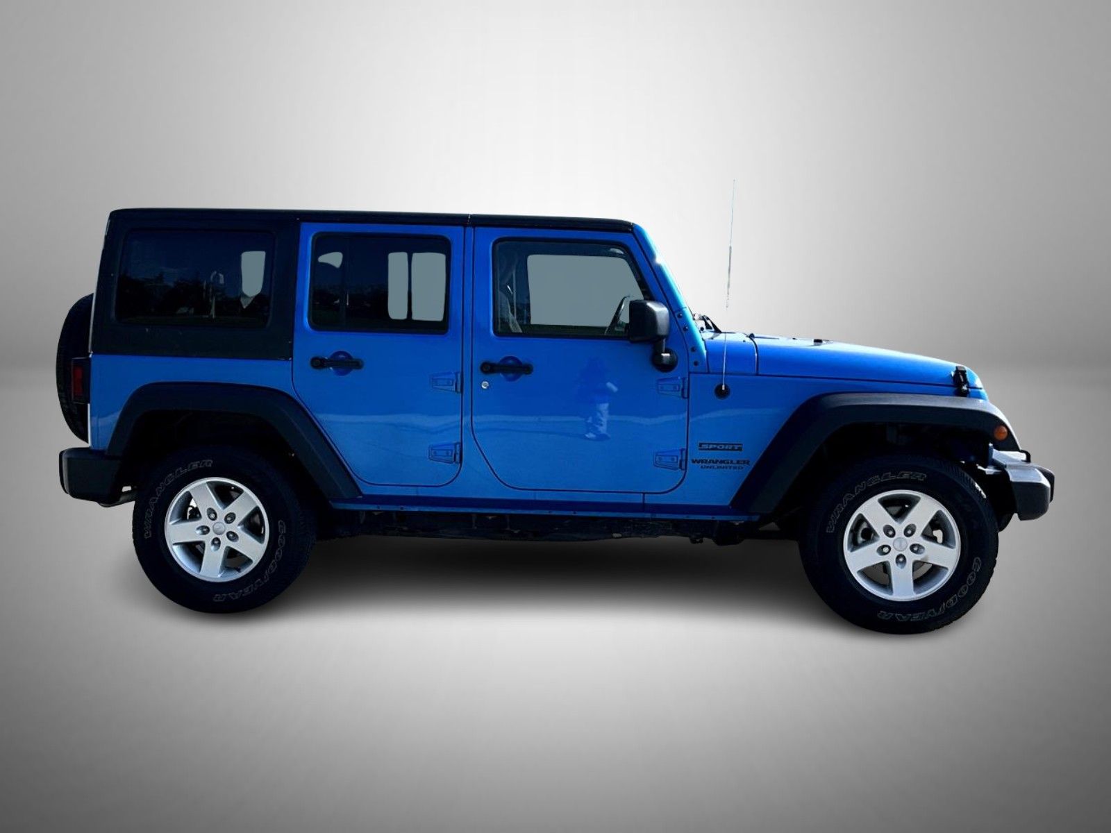 2016 Jeep Wrangler Unlimited Sport photo 4
