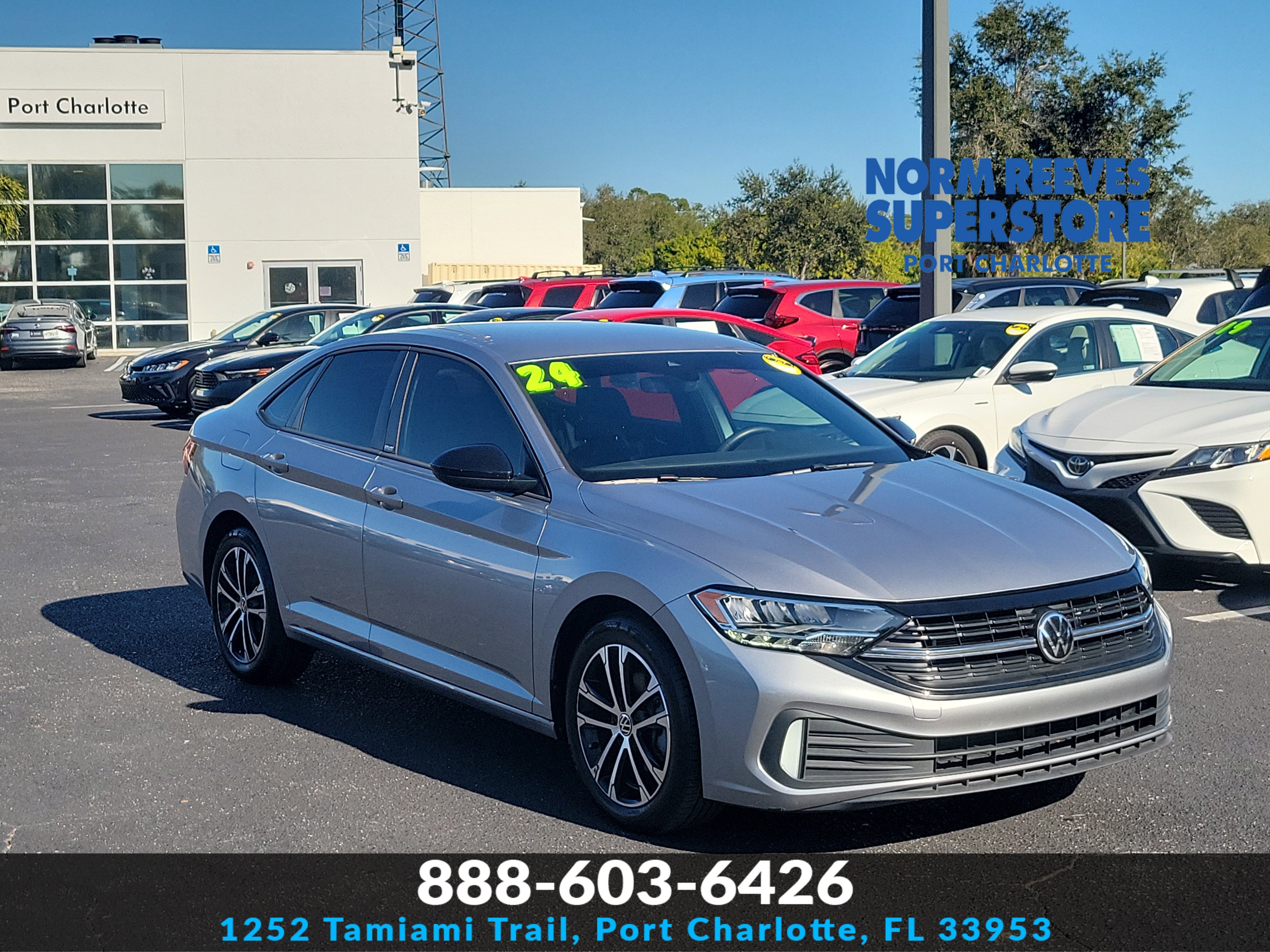 2024 Volkswagen Jetta Sport's photo