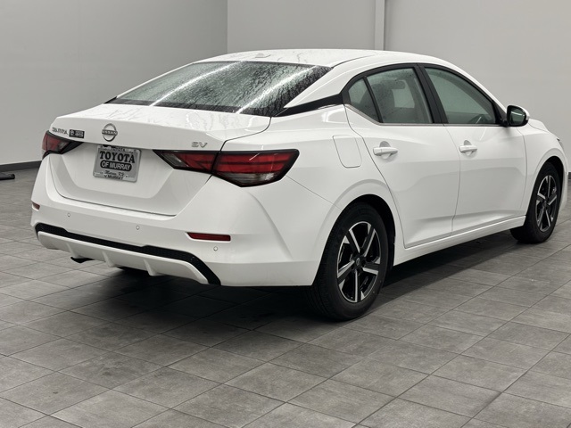 2024 Nissan Sentra SV photo 2