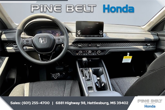 2025 Honda Accord SE photo 4