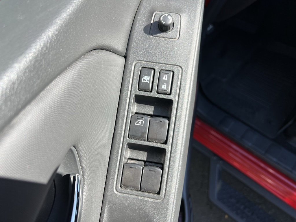 2024 Nissan Frontier PRO-4X photo 11