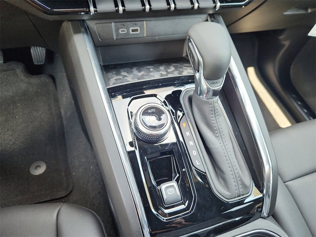 2026 Gmc Canyon Elevation photo 14