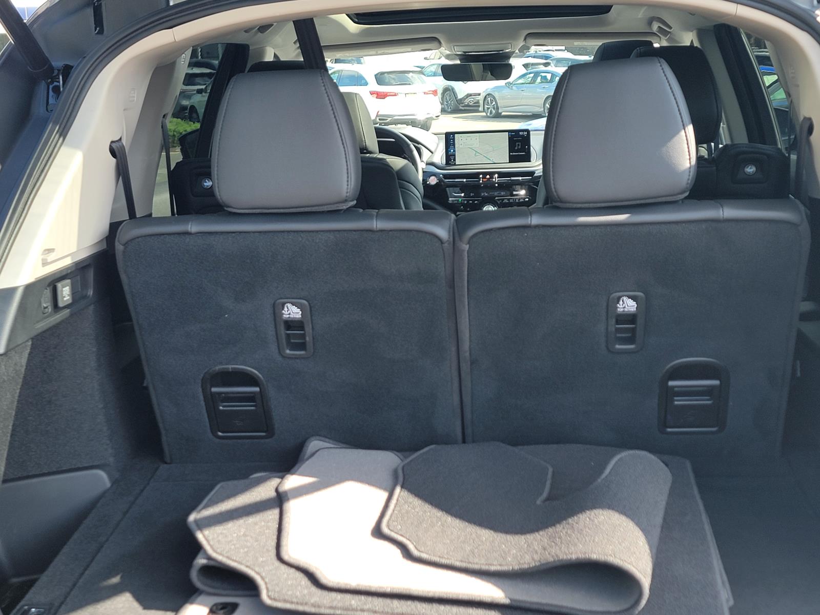 2025 Acura MDX SH-AWD photo 6