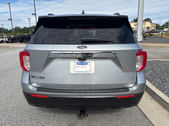2021 Ford Explorer XLT photo 5