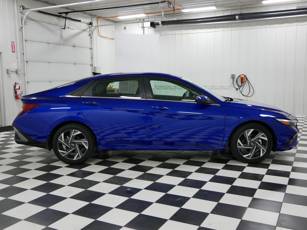 Certified 2024 Hyundai Elantra SEL with VIN KMHLS4DGXRU760993 for sale in Rochester, Minnesota