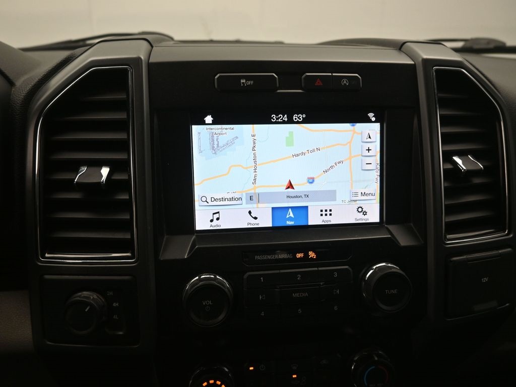 2019 Ford F-150 XLT photo 2