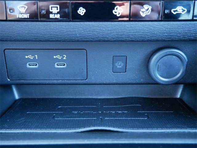 2025 Mitsubishi Outlander SE photo 23