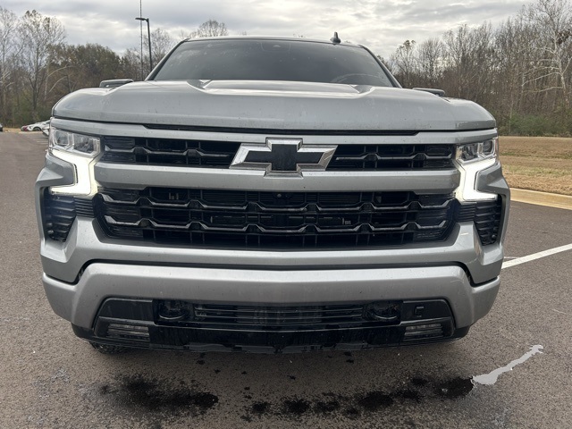 2023 Chevrolet Silverado 1500 RST photo 2