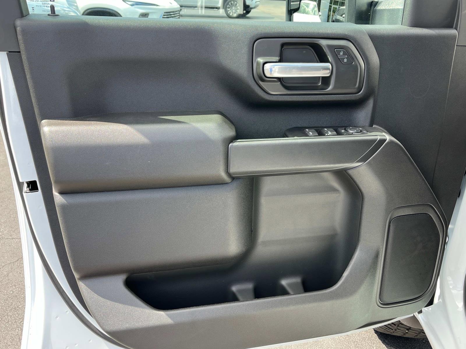 2026 Toyota RAV4 HD Pro photo 18