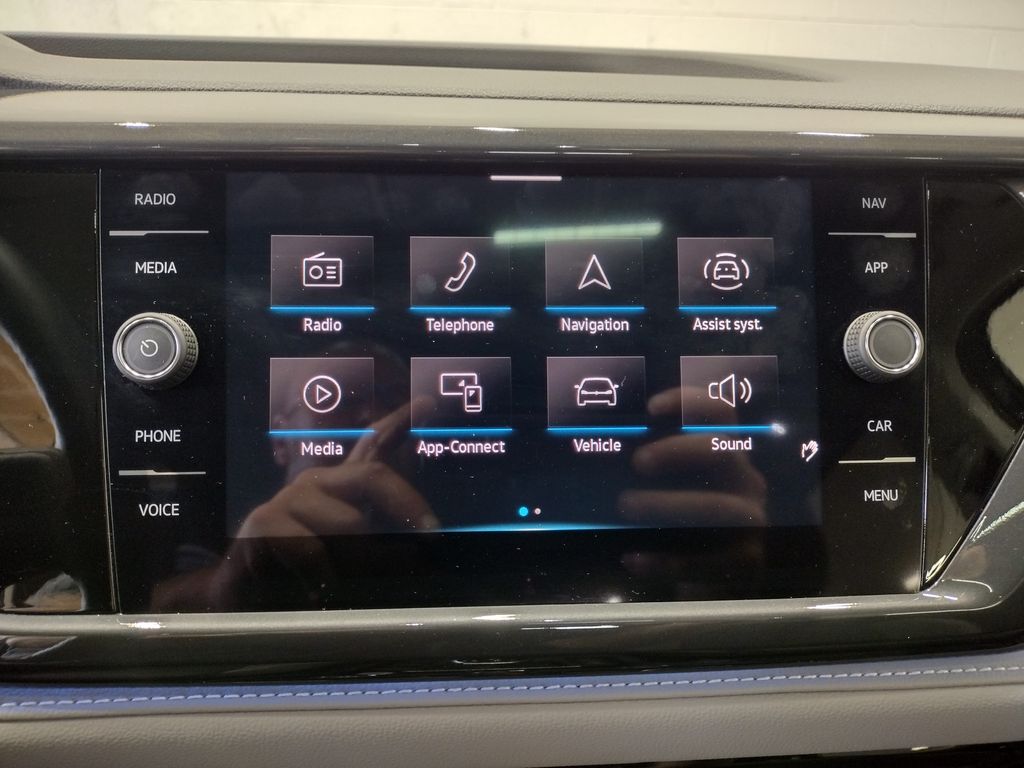 2024 Volkswagen Taos SEL photo 24
