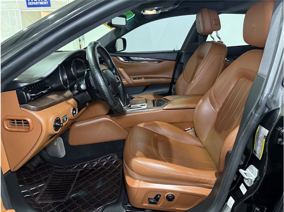 2016 Maserati Quattroporte S photo 12