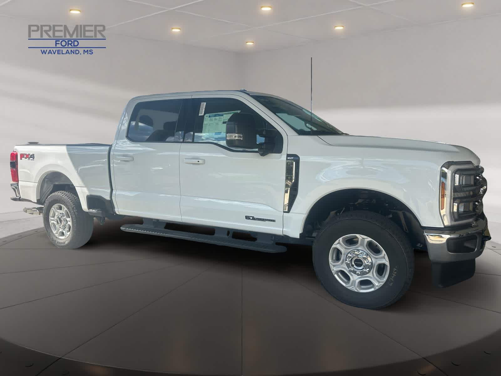 2026 Ford F-250 XLT photo 6