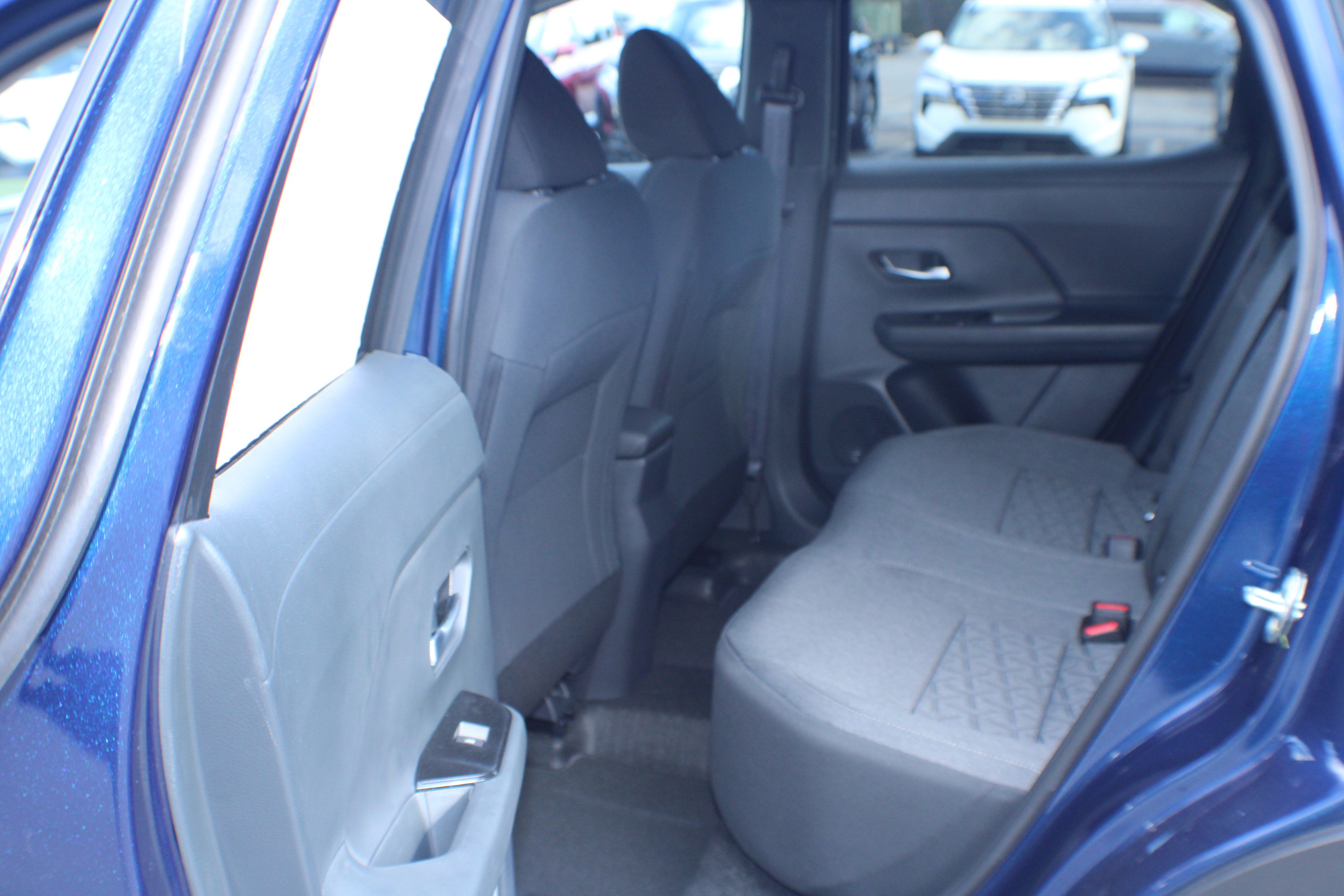 2026 Nissan Kicks SV photo 2