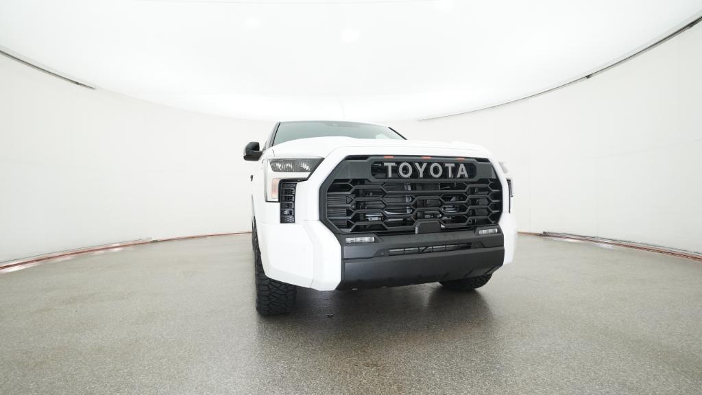 2026 Toyota Tundra SR5 CrewMax photo 27