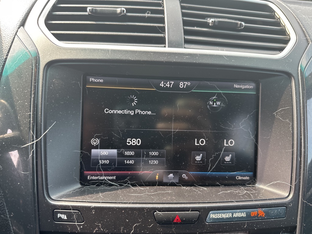 2016 Ford Explorer XLT photo 12