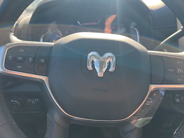 2024 Ram 2500 Laramie photo 9