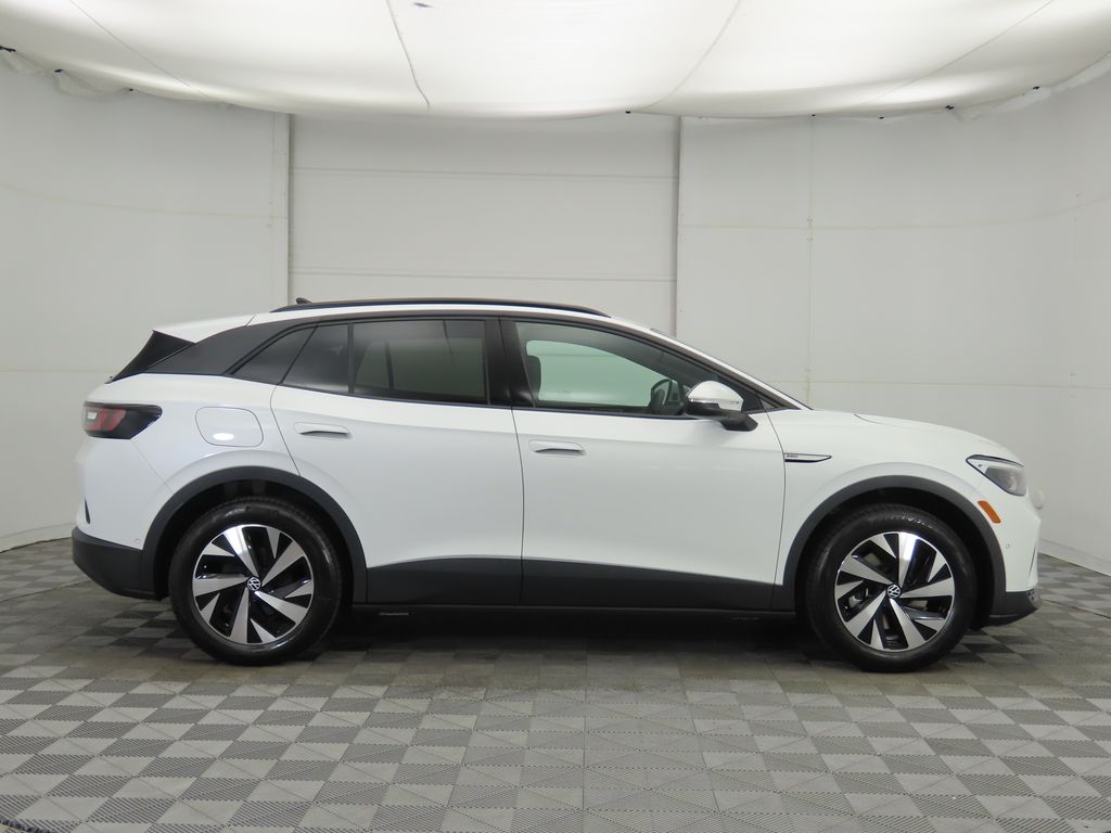 2025 Volkswagen ID.4 Pro photo 4