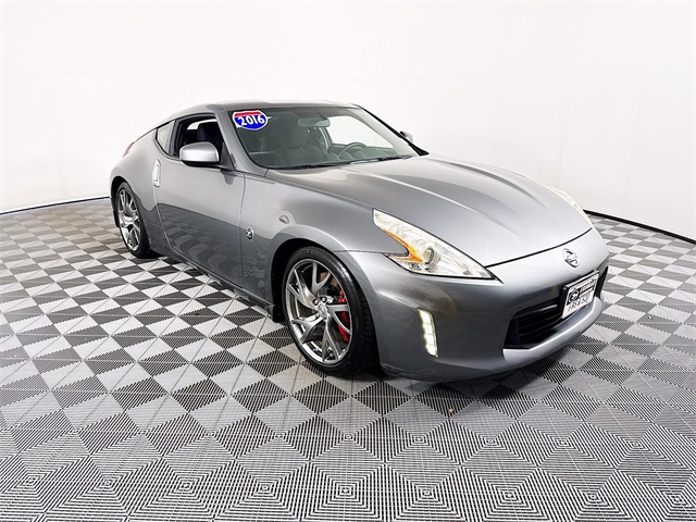 2016 Nissan 370Z Coupe Sport