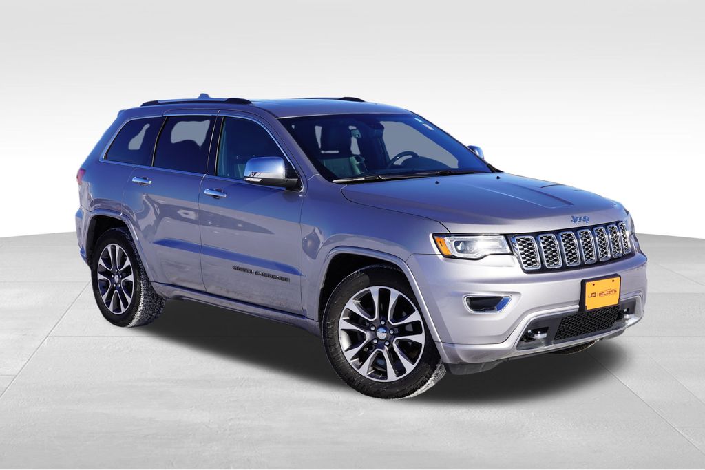 2018 Jeep Grand Cherokee Overland's photo