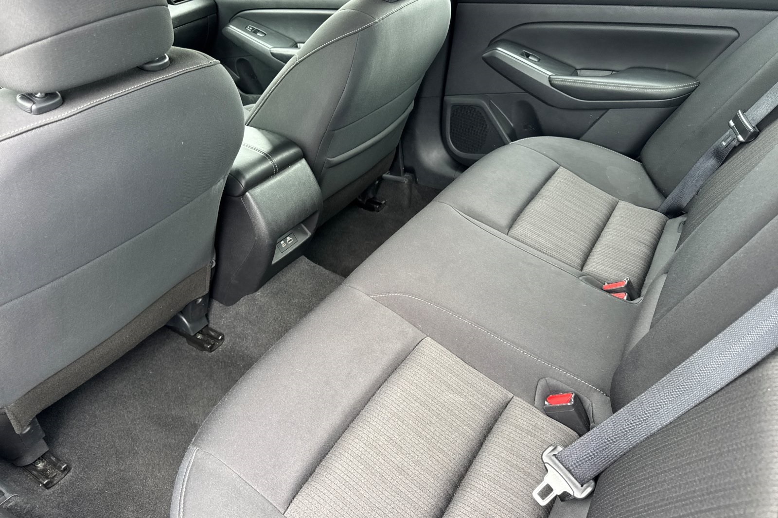 2024 Nissan Altima 2.5 SV photo 14