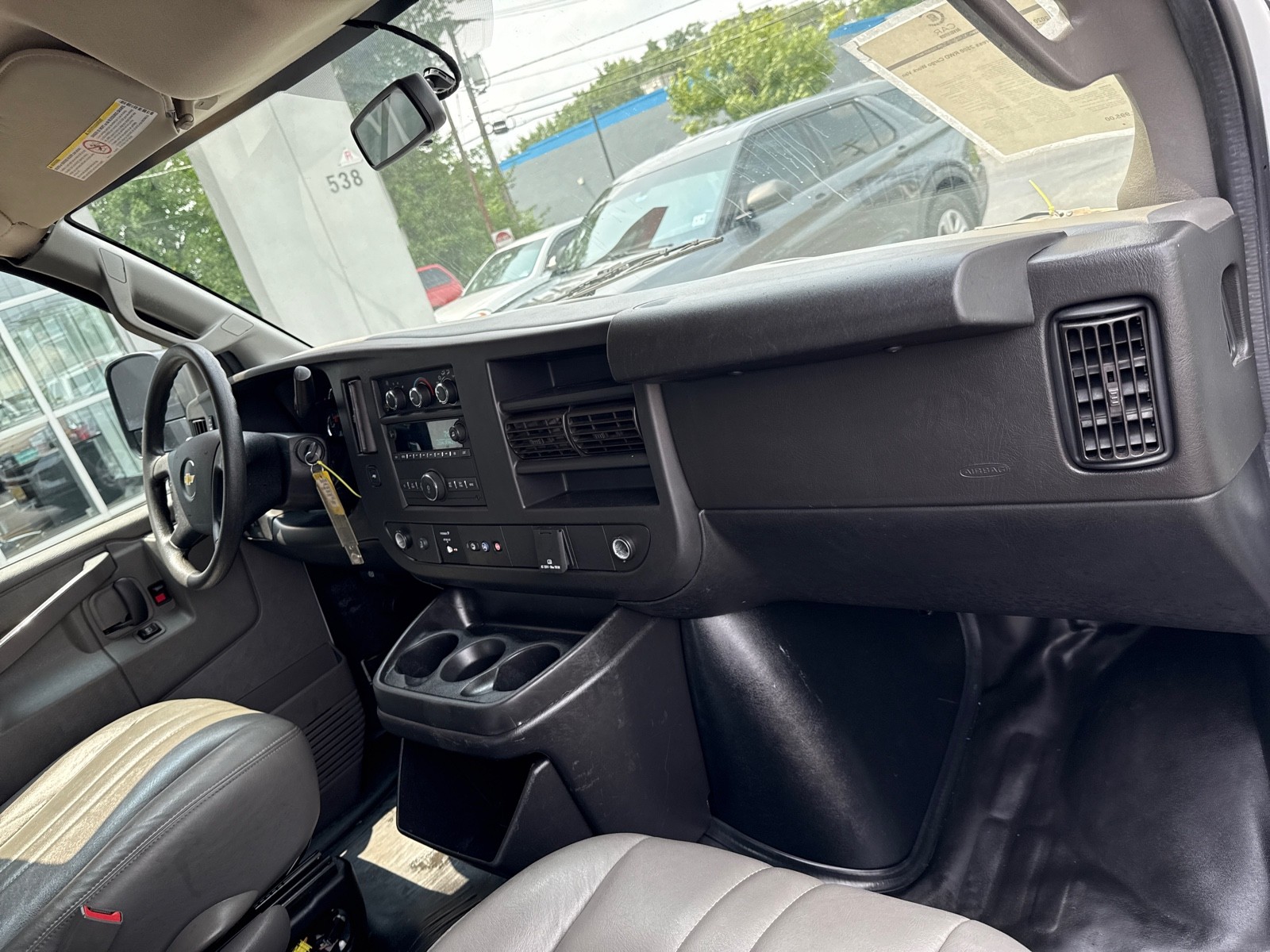 2020 Chevrolet Express 2500 Cargo Work Van photo 25