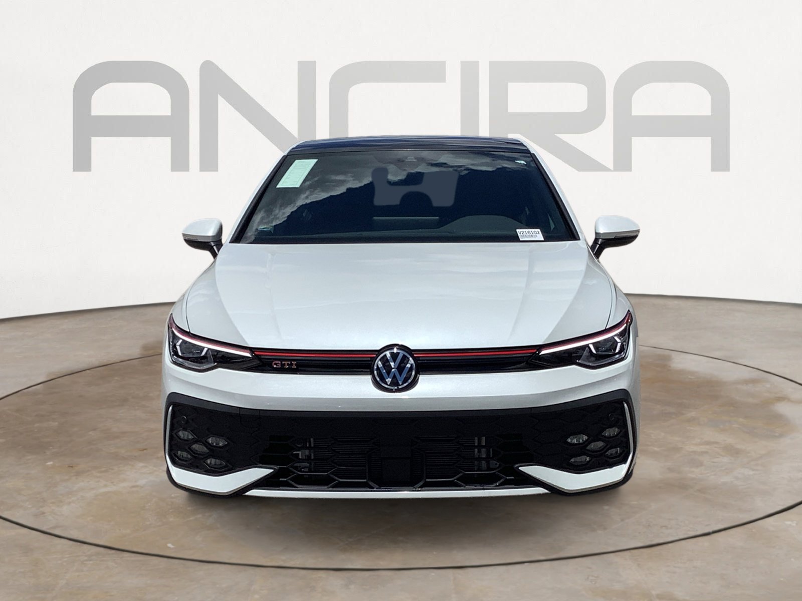 2025 Volkswagen Golf GTI SE photo 3