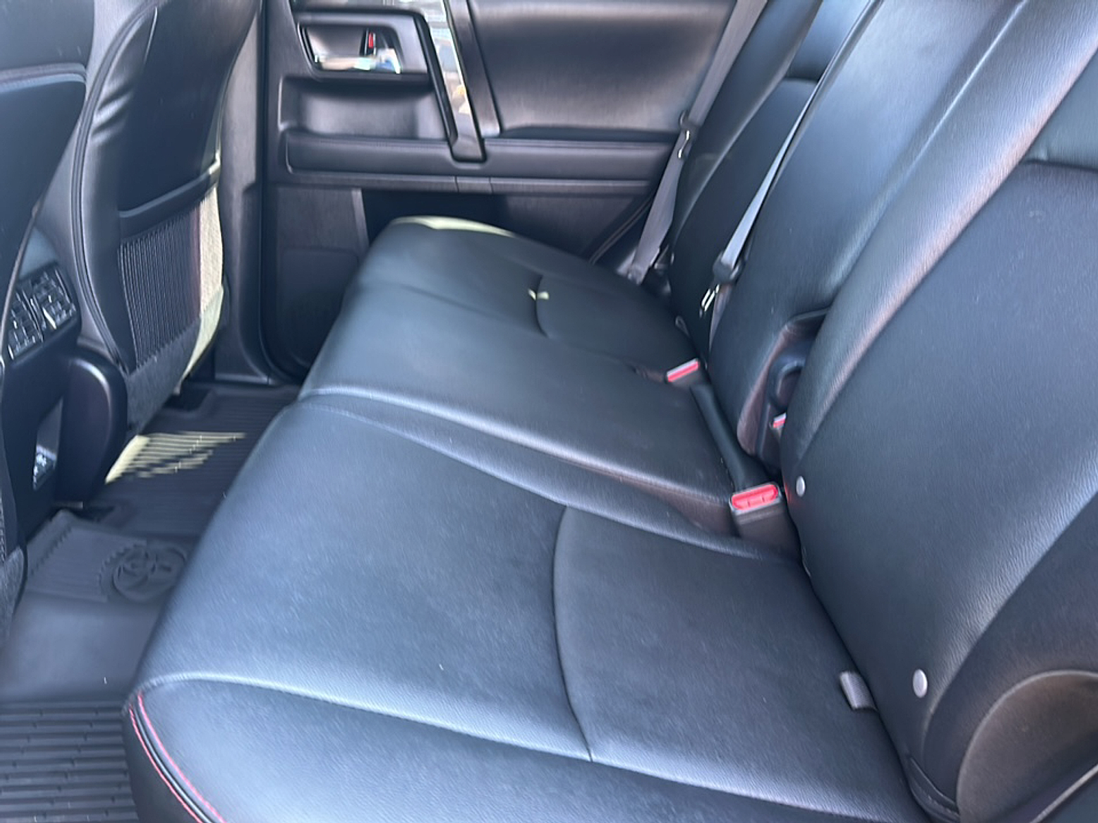 2021 Toyota 4Runner Venture Special Edition photo 5