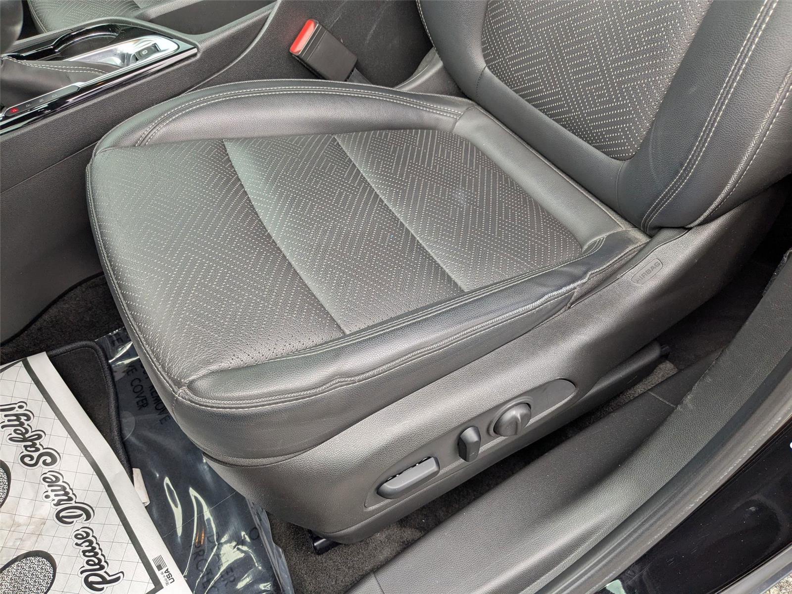 2022 Buick Encore GX Essence photo 13
