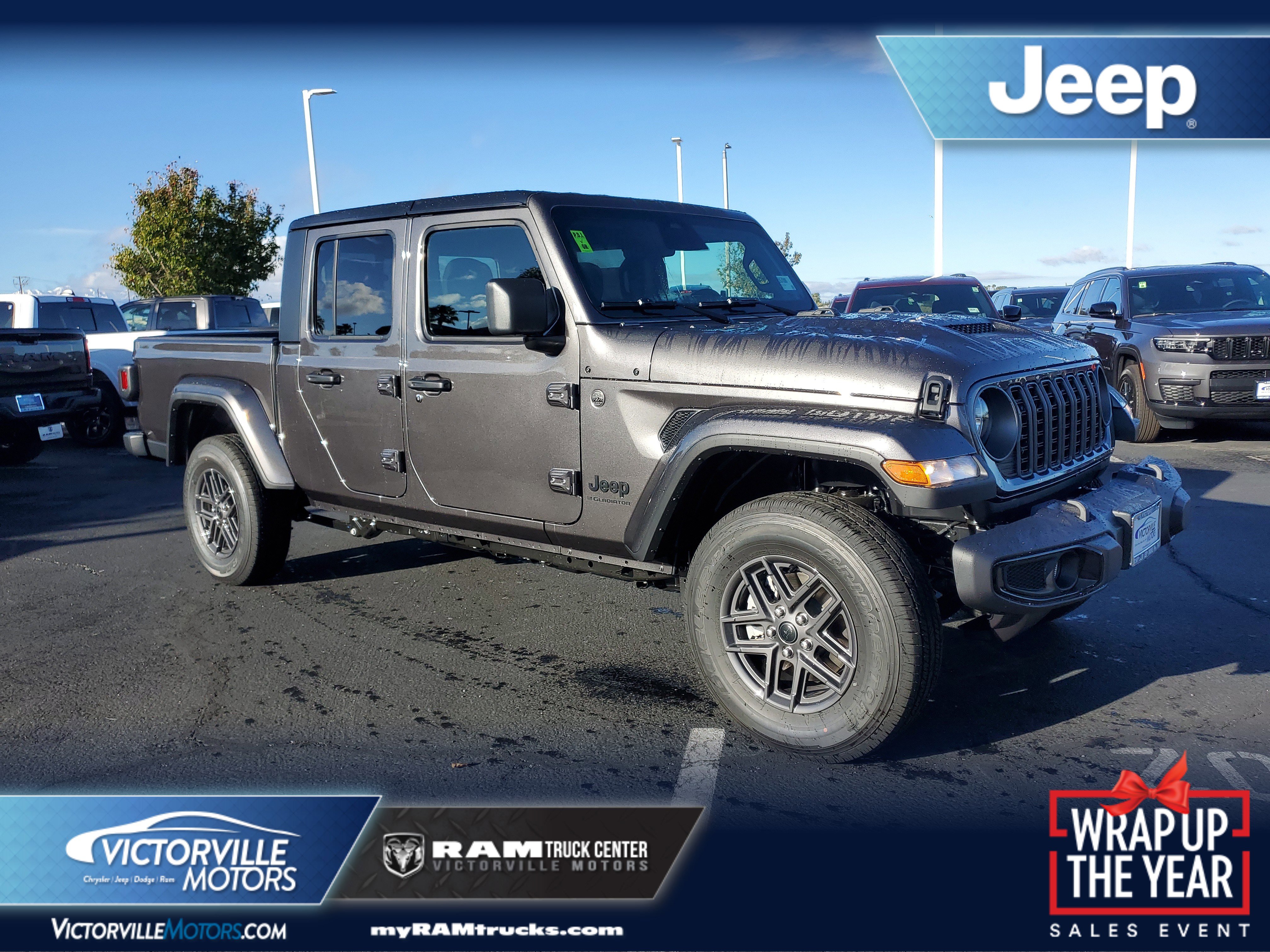 2026 Jeep Gladiator Sport S's photo