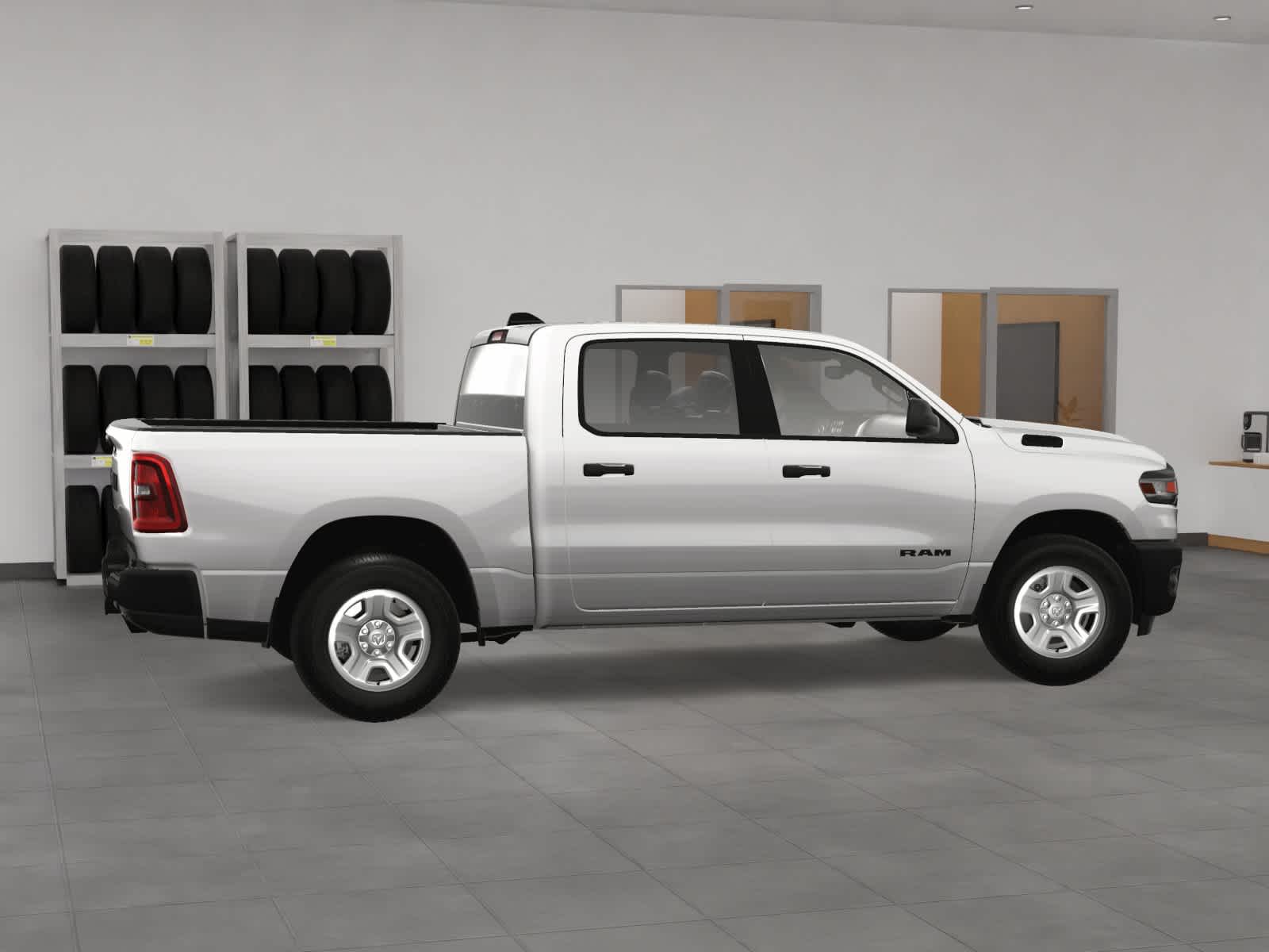 2025 Ram 1500 Tradesman photo 3