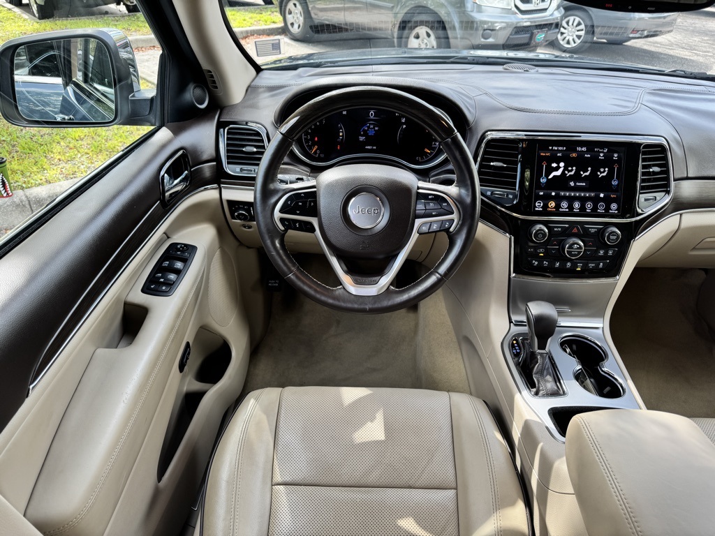 2021 Jeep Grand Cherokee Overland photo 14