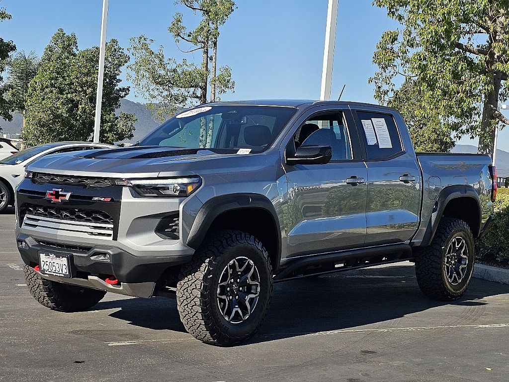 2023 Chevrolet Colorado ZR2 photo 4
