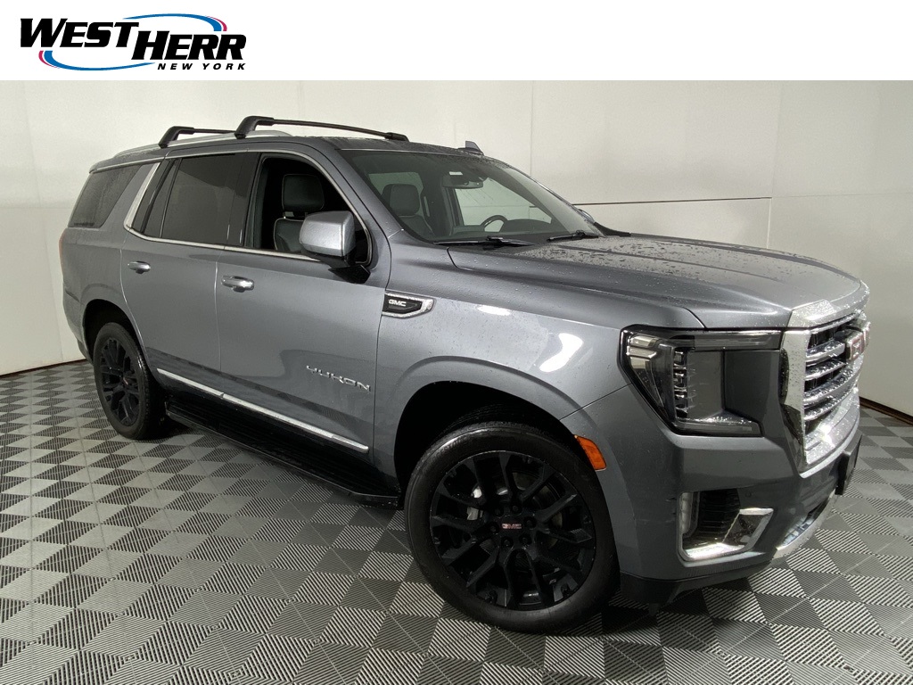 2022 GMC Yukon SLT's photo