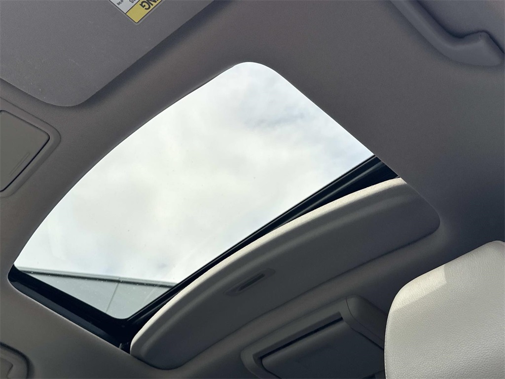 2015 Honda Odyssey EX-L photo 3