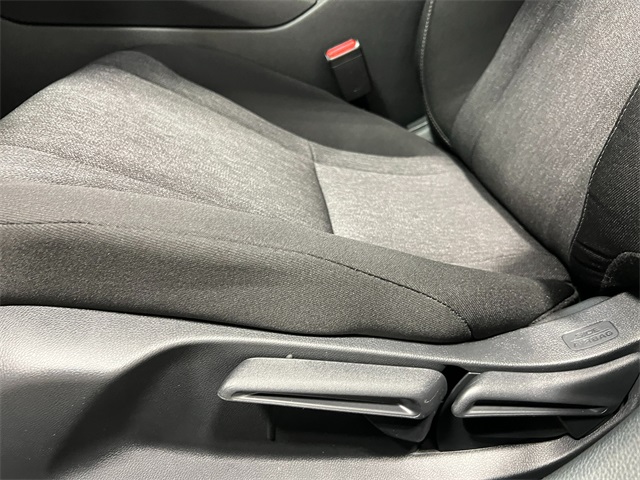 2025 Honda Accord LX photo 13