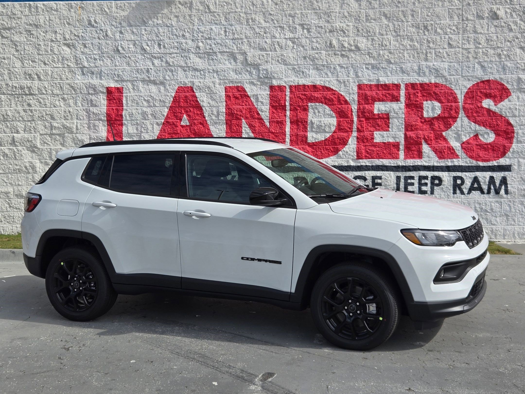 2026 Jeep Compass Altitude's photo