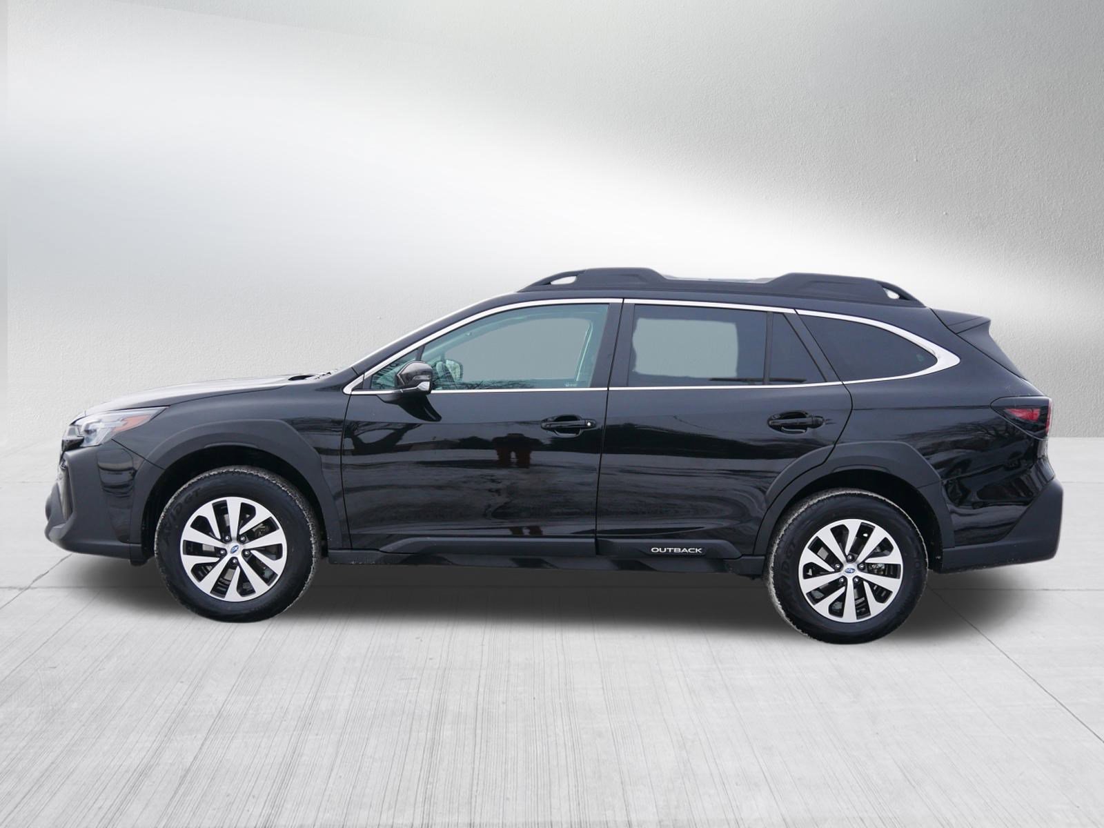2024 Subaru Outback Premium photo 4