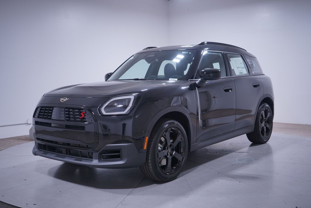 2026 MINI Countryman S's photo