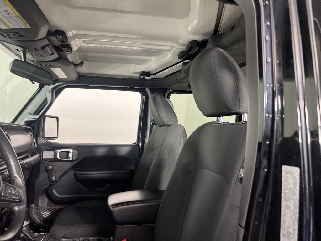 2021 Jeep Wrangler Unlimited Willys photo 17