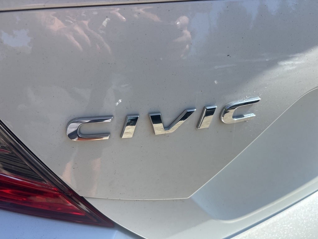 2021 Honda Civic Sport photo 2