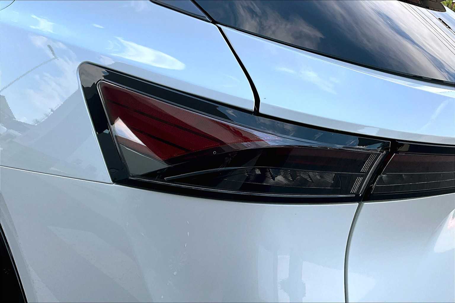 2025 Nissan ARIYA Evolve+ photo 12